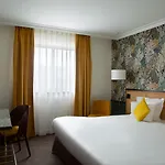 Mercure Paris Pont De Saint Cloud 4*