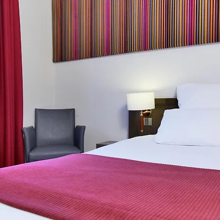 Hotel Paris Boulogne-Billancourt