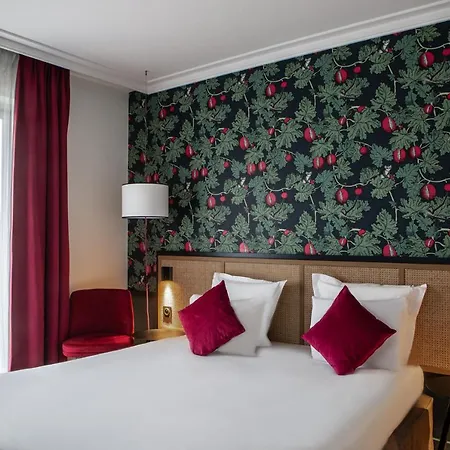 Mercure Paris Pont De Saint Cloud 4*