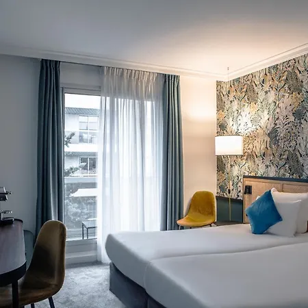 Ξενοδοχείο Mercure Paris Pont De Saint Cloud