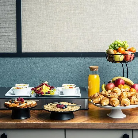 Hotel Paris Boulogne-Billancourt