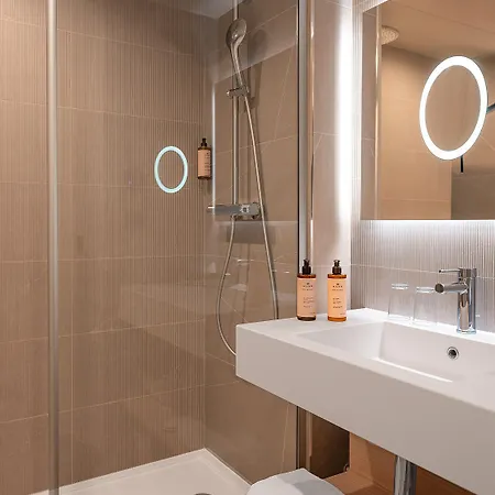 Paris Hotel 4*