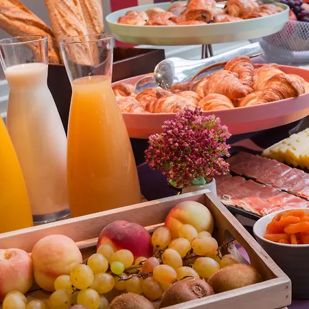 Mercure Paris Pont De Saint Cloud Отель