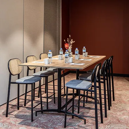 Mercure Paris Pont De Saint Cloud Булонь-Бийанкур