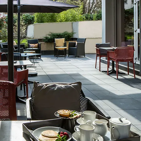 Mercure Paris Pont De Saint Cloud Отель Булонь-Бийанкур