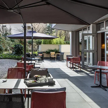 Mercure Paris Pont De Saint Cloud 4* Булонь-Бийанкур