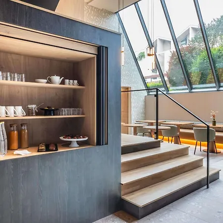 Mercure Paris Pont De Saint Cloud Отель