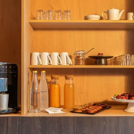 Mercure Paris Pont De Saint Cloud 4* Булонь-Бийанкур