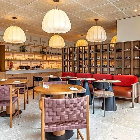 ホテル Mercure Paris Pont De Saint Cloud 4*