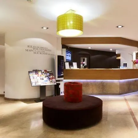 Paris Hotel